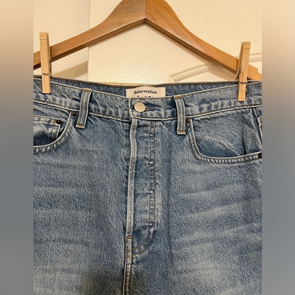 Reformation Cynthia shadow high rise long jeans in Niagara - Picture 12 of 15